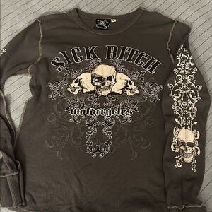 Edgy Skull Graphic Long Sleeve Tee